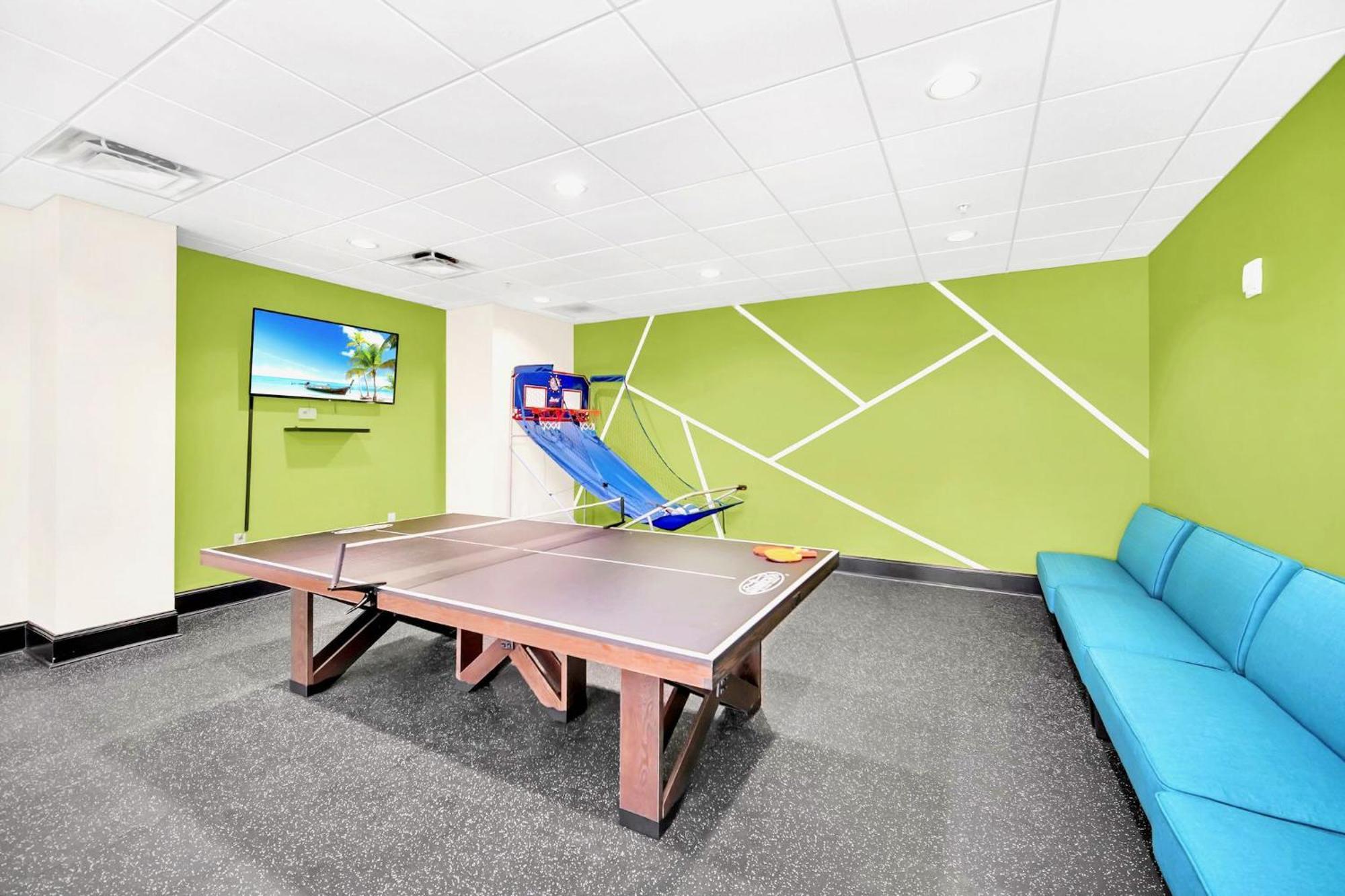 Spacious 3Br Near Disney - Pool And Hot Tub! オーランド エクステリア 写真
